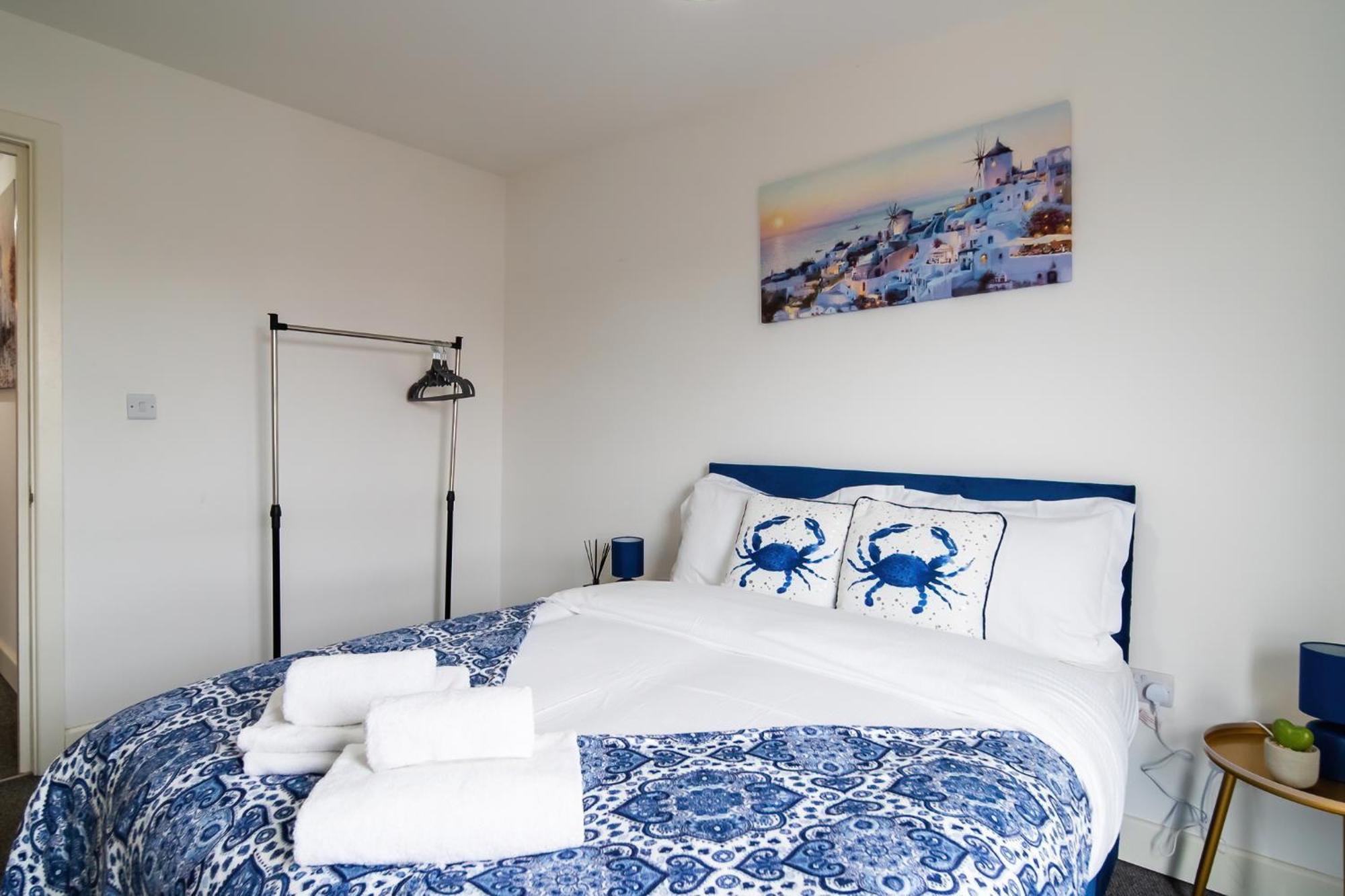 Livestay-New Private Apartment Building Minutes From Heathrow Слау Экстерьер фото